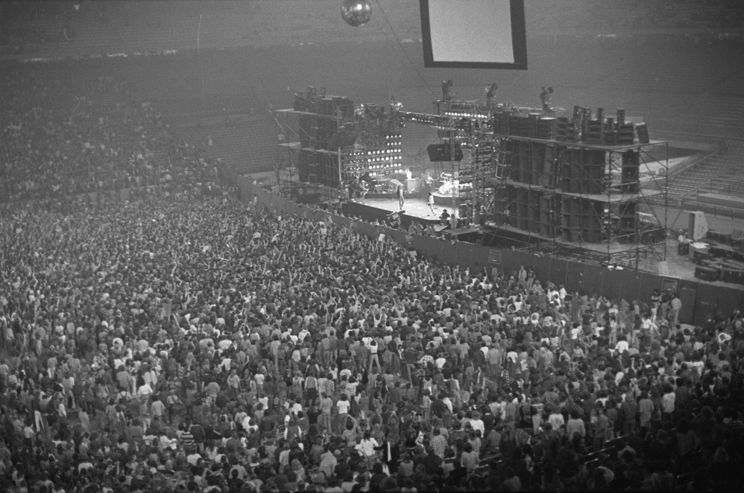 Led Zeppelin performed to a record breaking crowd of 76,229 people at the Pontiac Silverdome in Michigan, April 30th, 1977. 